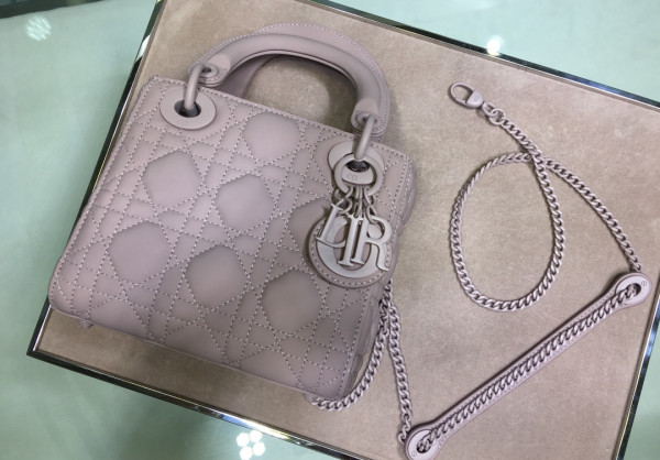 lady D*or ultra matte