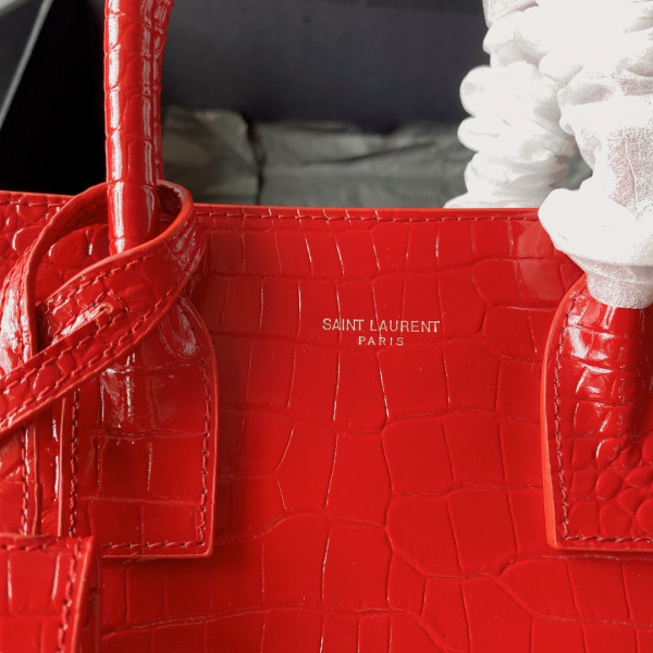 YSL SAC DE JOUR BABY