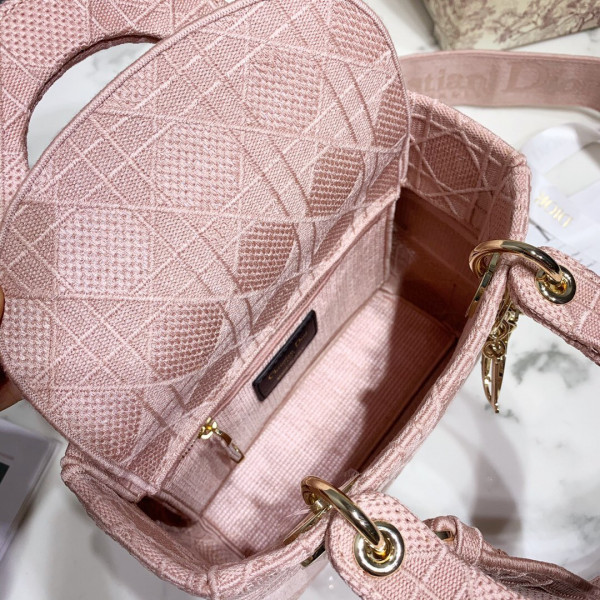 LADY D-LITE EMBROIDERED CANNAGE BAG