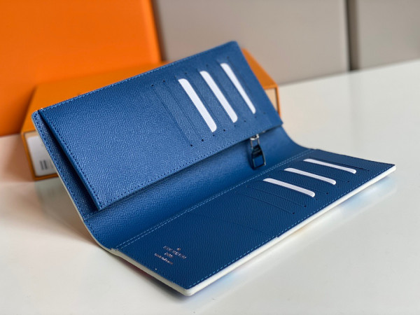 l**is V*t*n brazza wallet