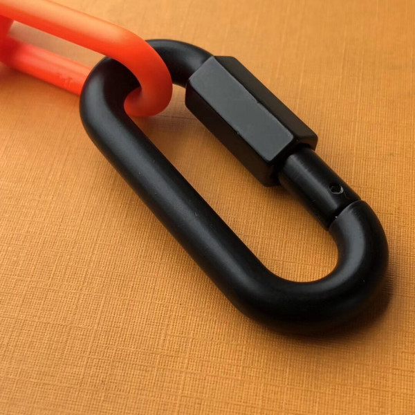 l**is V*t*n key pouch