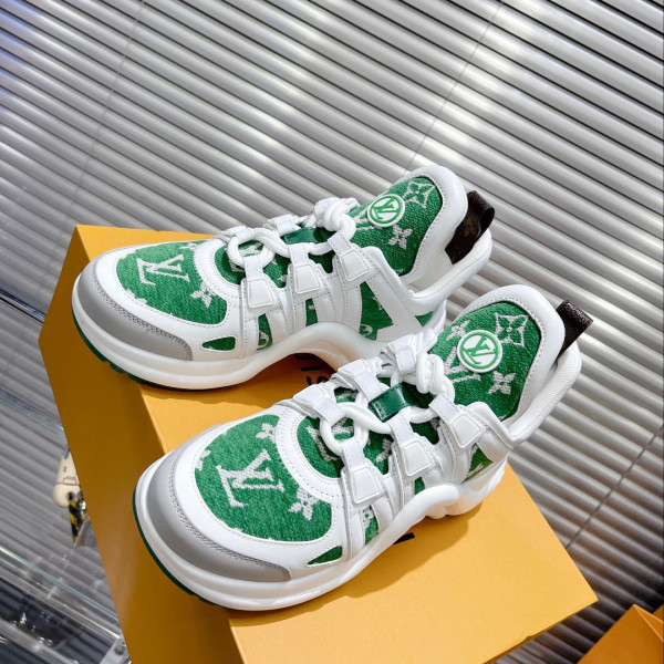 l**is V*t*n archlight sneaker