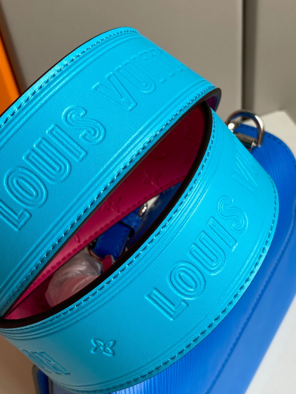 l**is V*t*n twist pm