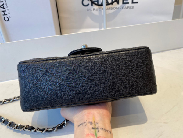 CL FLAP BAG 20CM