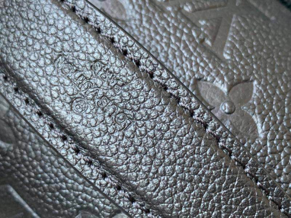 l**is V*t*n monogram empreinte bumbag - digital exclusive prelaunch