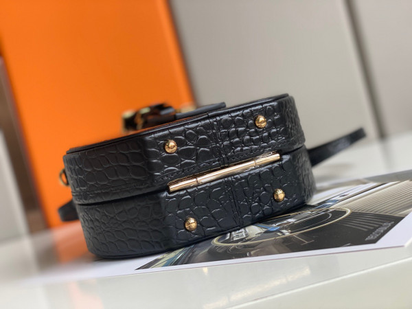 l**is V*t*n petite boite chapeau