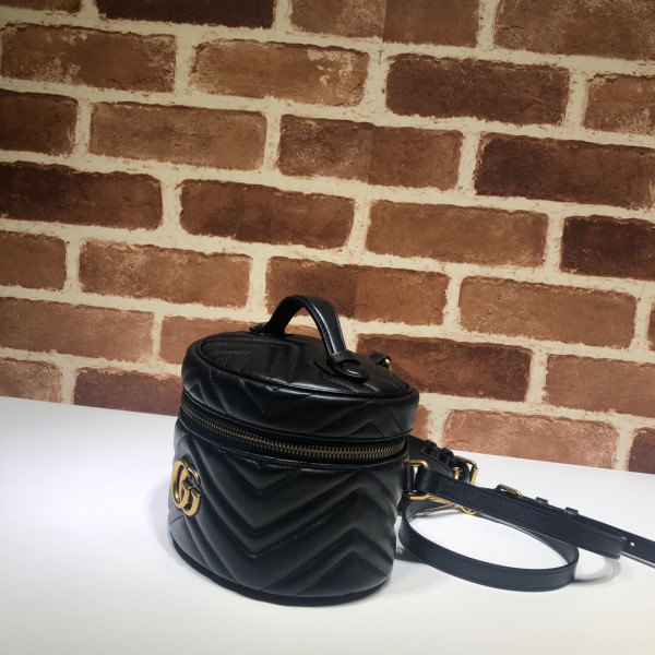 G*u*i gg marmont mini backpack