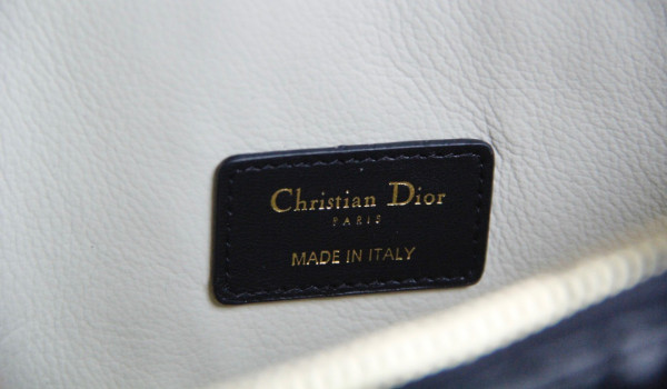 D*or caro beauty pouch