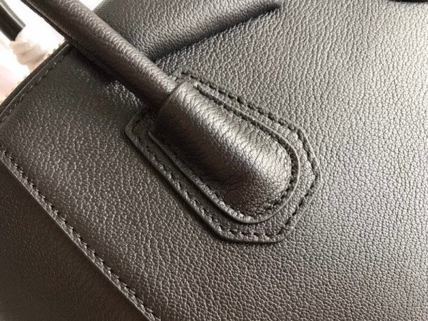 GIVENCHY ANTIGONA MINI/SMALL/MEDIUM IN GRAINED LEATHER