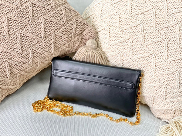 D*ordouble small bag