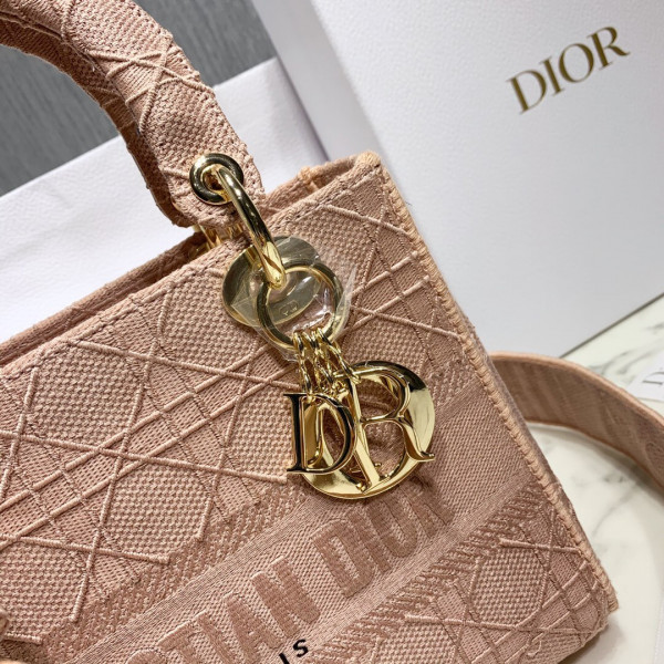 LADY D-LITE EMBROIDERED CANNAGE BAG