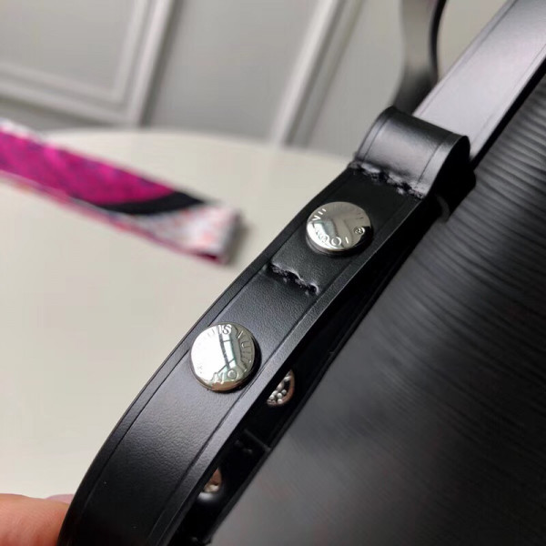 l**is V*t*n nÉonoÉ