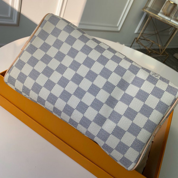 l**is V*t*n speedy bandouliere 25