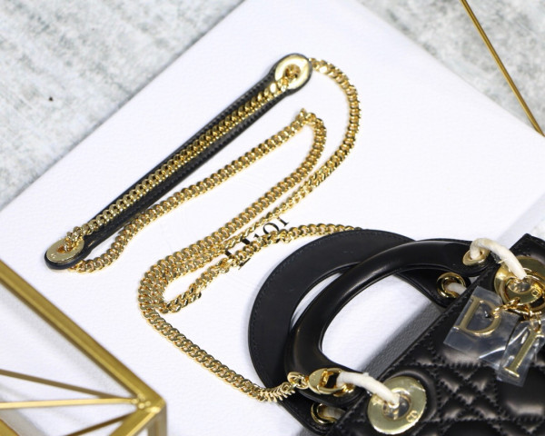 lady D*or mini with lambskin