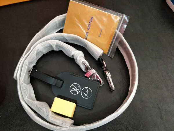 l**is V*t*n keepall 55