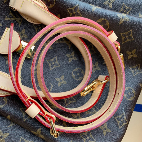 l**is V*t*n rivoli pm