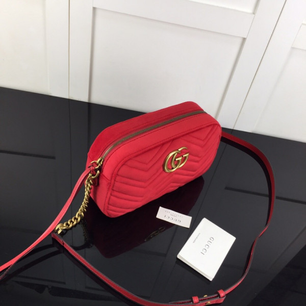 G*u*i gg marmont velvet small shoulder bag