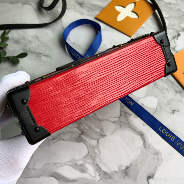 l**is V*t*n petite malle