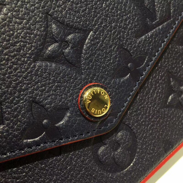 l**is V*t*n pochette fÉlicie