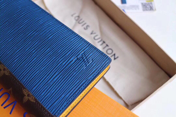 l**is V*t*n brazza wallet