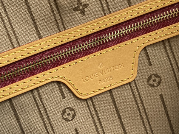 l**is V*t*n graceful pm