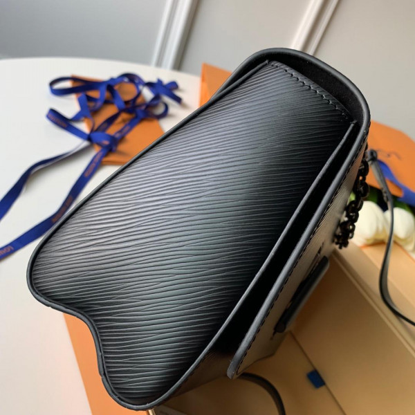 l**is V*t*n twist mm