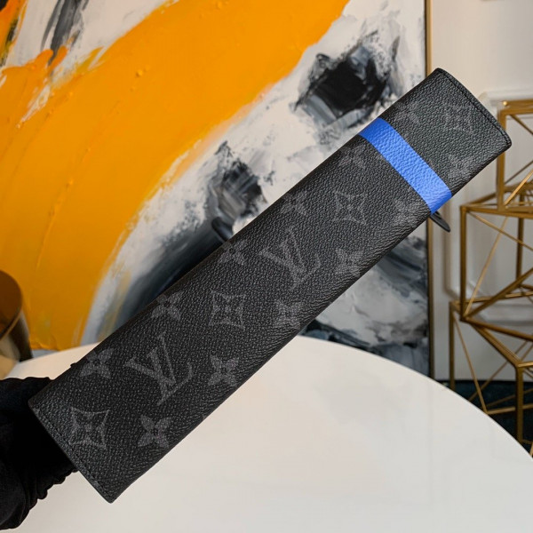 l**is V*t*n pochette voyage