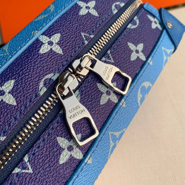 l**is V*t*n soft trunk