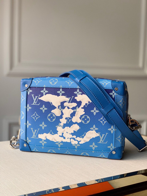 l**is V*t*n soft trunk