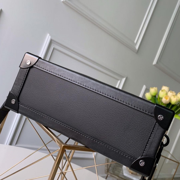 l**is V*t*n soft trunk