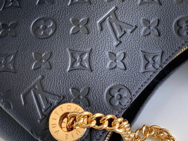 l**is V*t*n surene bb