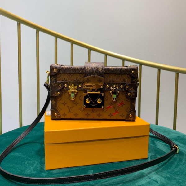 l**is V*t*n petite malle