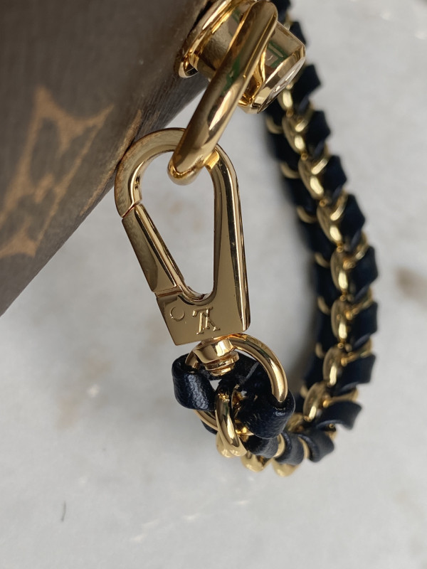 l**is V*t*n vanity pm