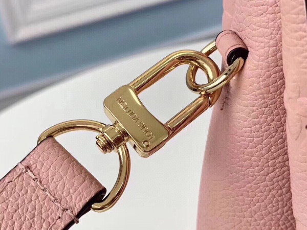 l**is V*t*n georges bb