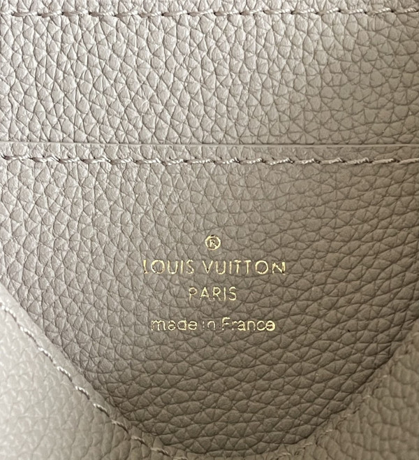 l**is V*t*n pont 9 soft pm