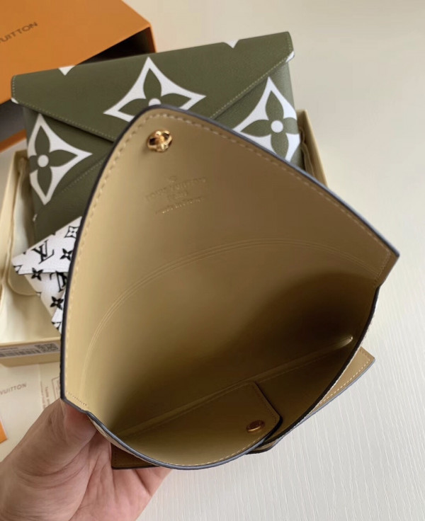 l**is V*t*n pochette kirigami