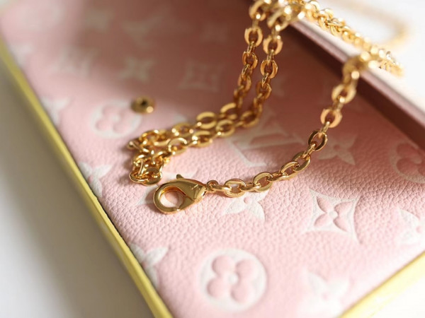 l**is V*t*n pochette fÉlicie