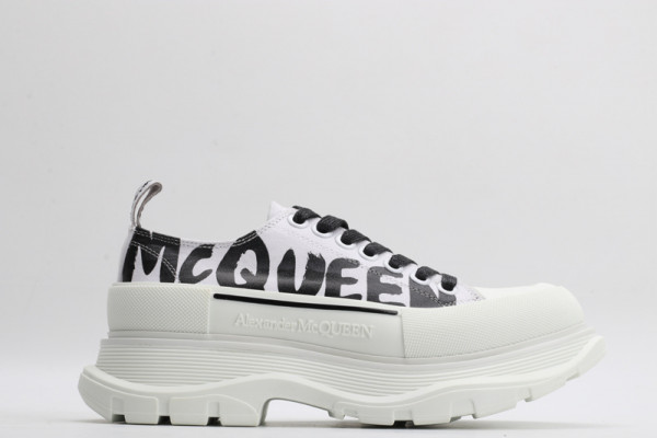 ALEXANDER MCQUEEN Tread Slick Lace Up