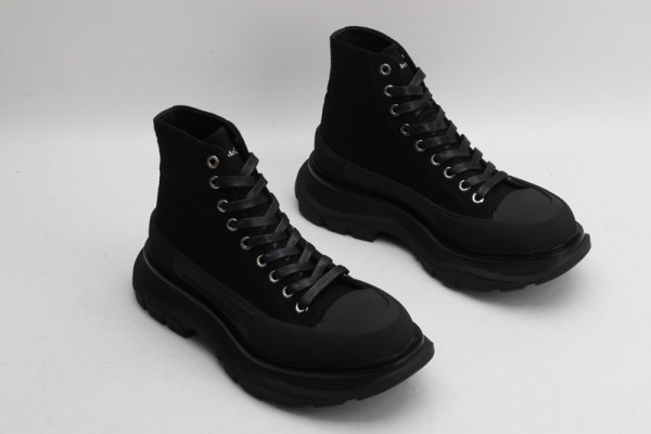 ALEXANDER MCQUEEN Tread Slick Boot