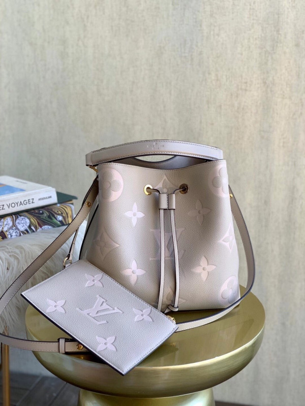 l**is V*t*n nÉonoÉ