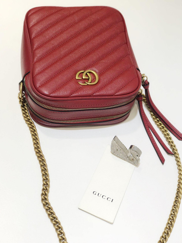 G*u*i gg marmont mini shoulder bag