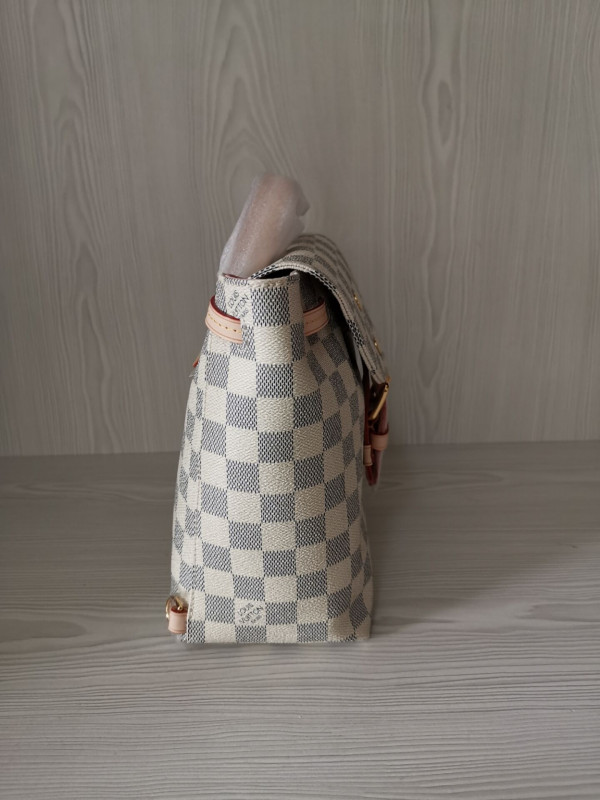 l**is V*t*n sperone bb