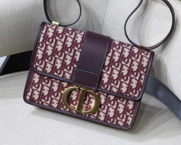 D*or oblique montaigne