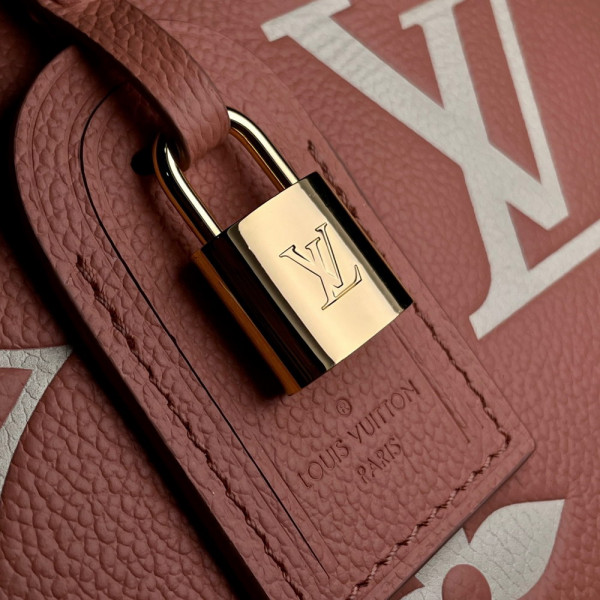 l**is V*t*n petit palais