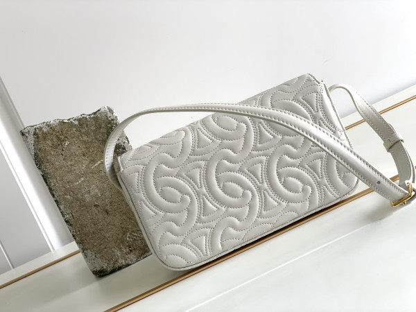 Ce**e triomphe shoulder bag