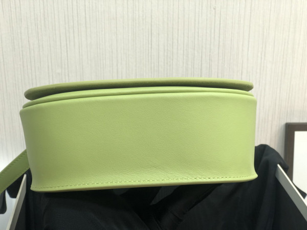 Ce**e folco cuir triomphe