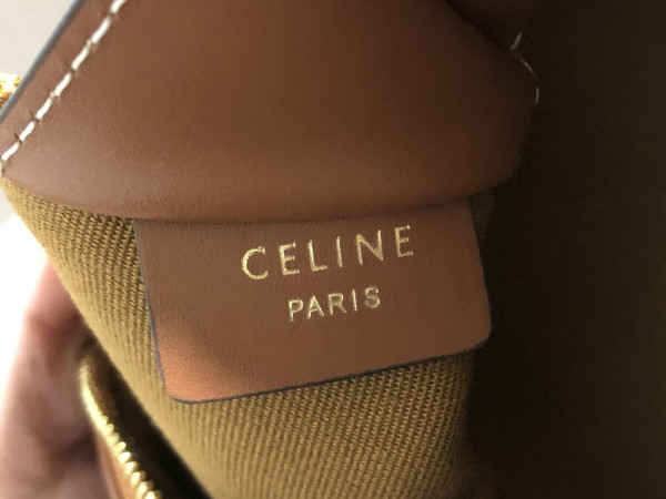 Ce**e clutch on chain in triomphe canvas