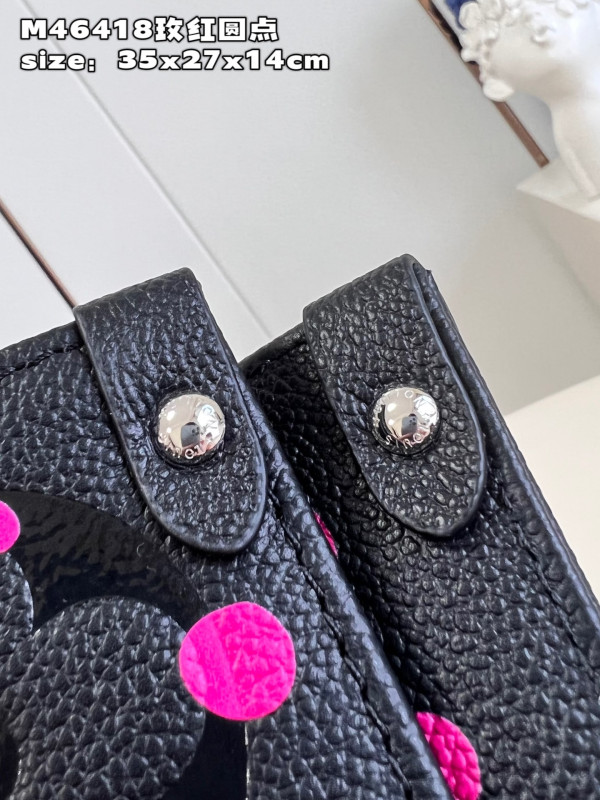 l**is V*t*n x yk onthego mm