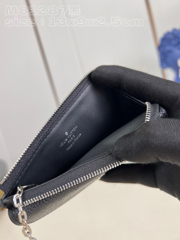 l**is V*t*n card holder recto verso