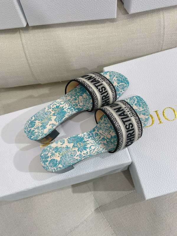 D*or dway heeled slide